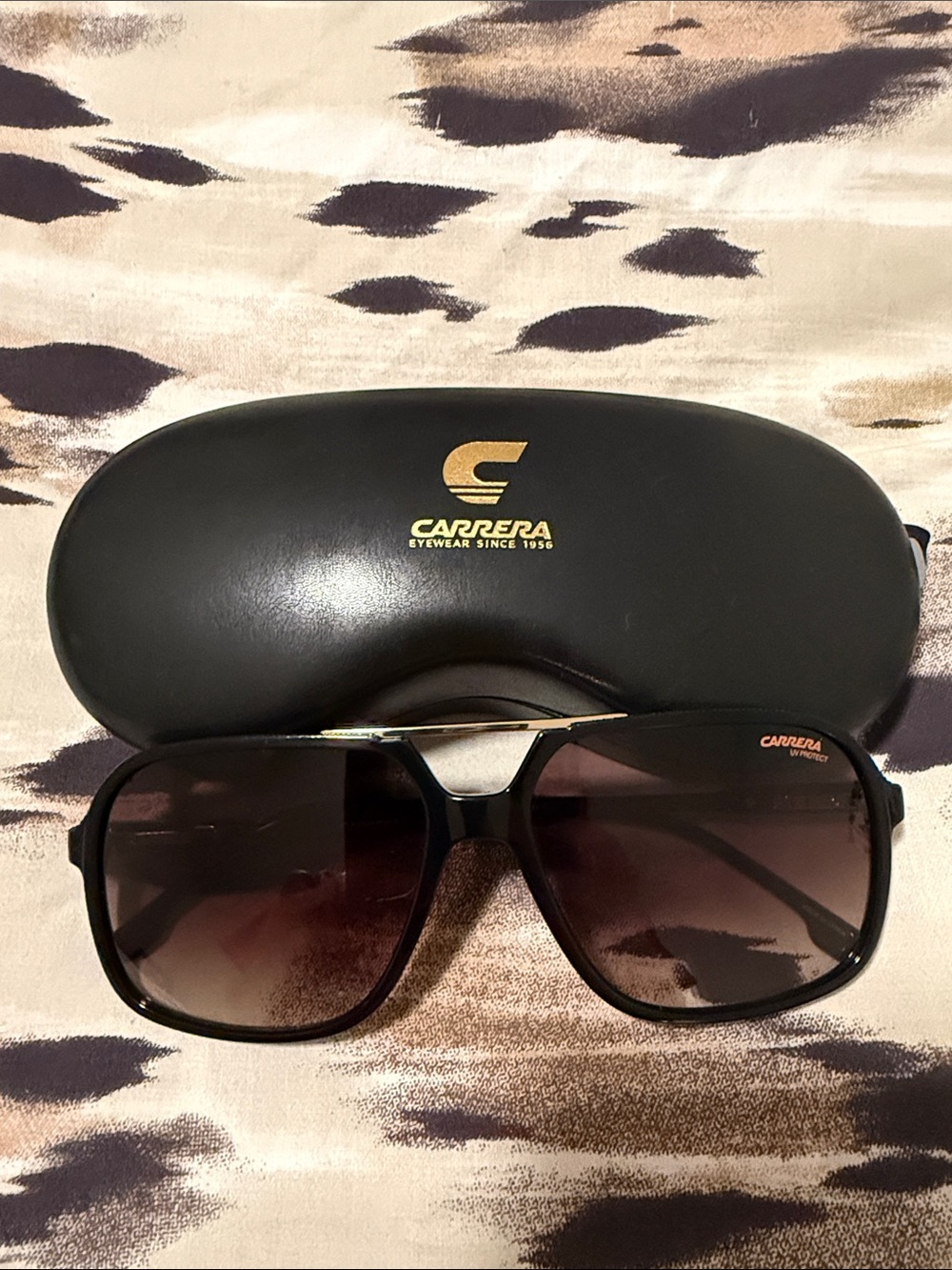 Carrera Sunglasses with Case NEW